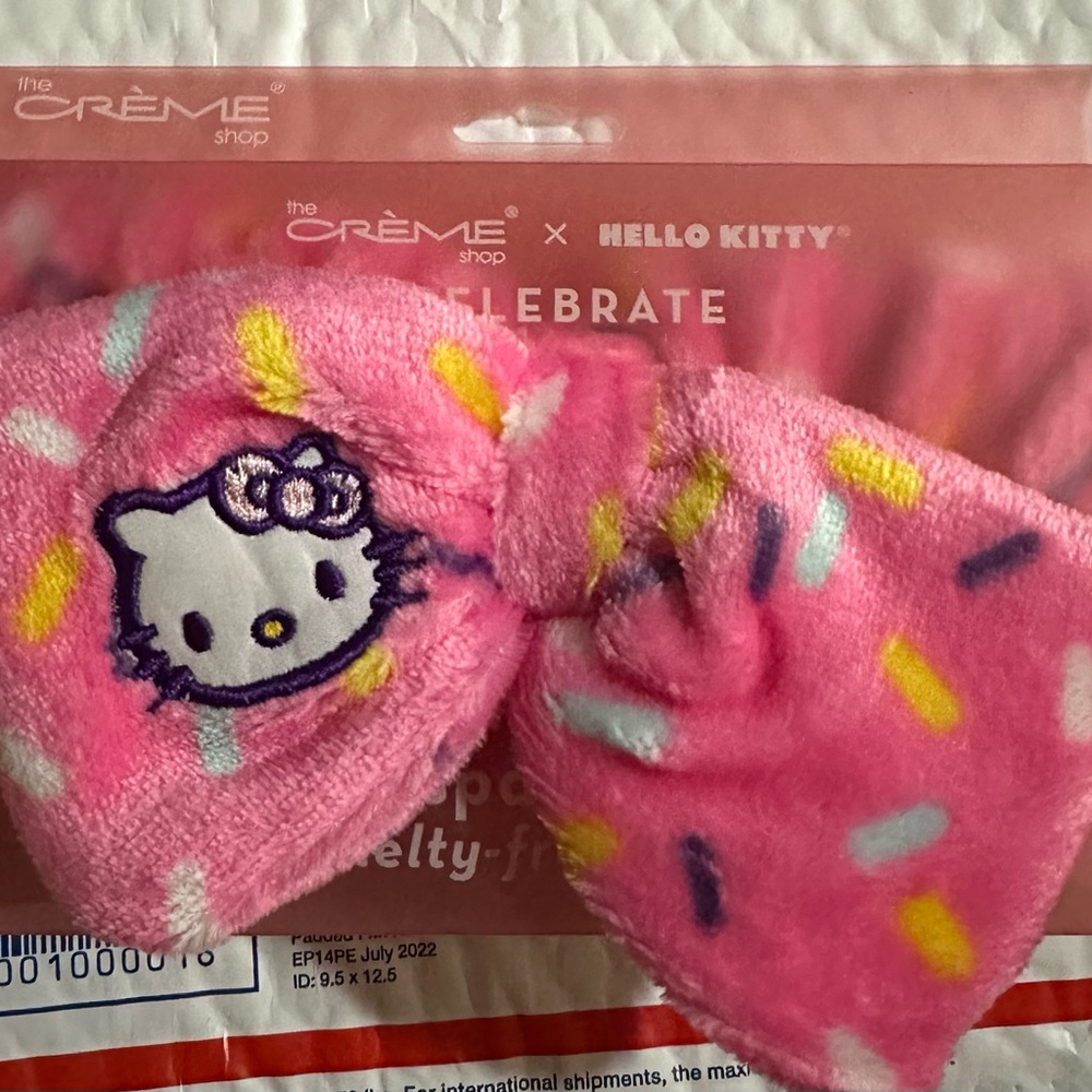 NIP The Creme Shop x Hello Kitty Plush Spa Head Band